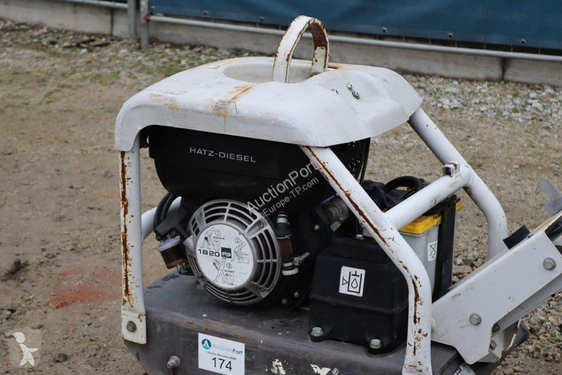 Echipamente pentru lucrari rutiere  MV245