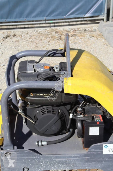 Echipamente pentru lucrari rutiere  L6400