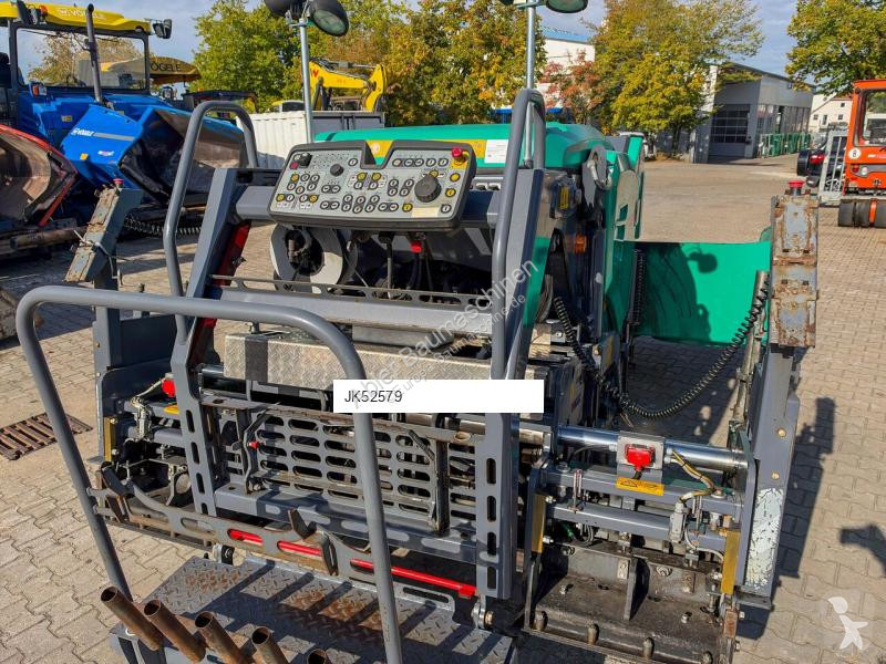 Дорожно-строительная техника Vögele Super 800-3i