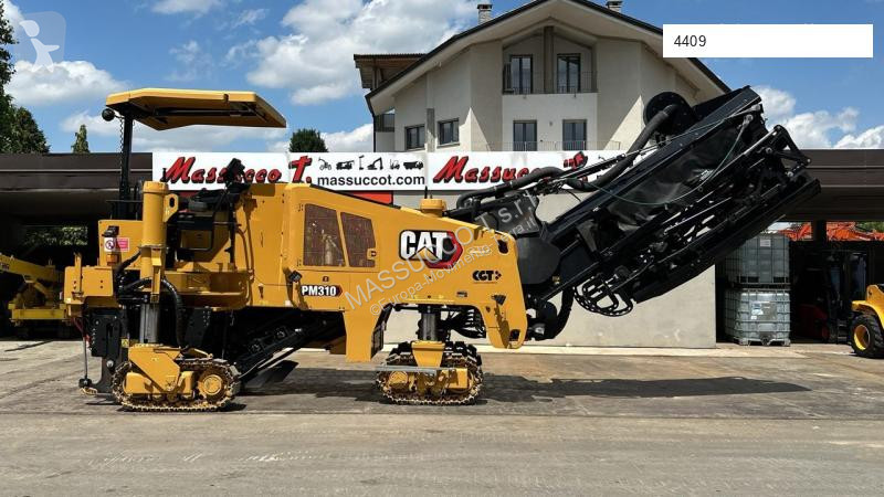 Wegenbouw Caterpillar PM310