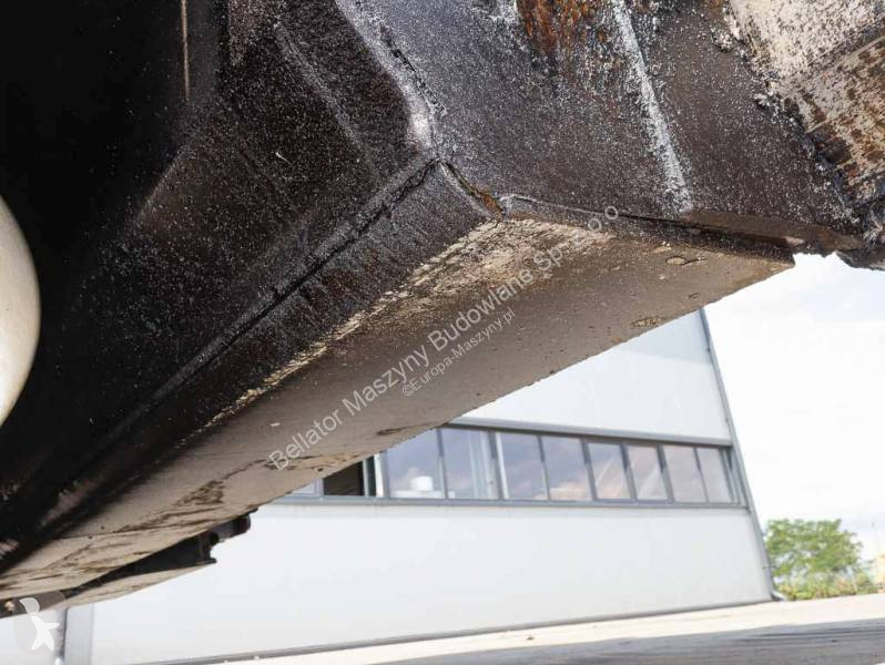 أشغال طرقية Volvo ABG P6820C