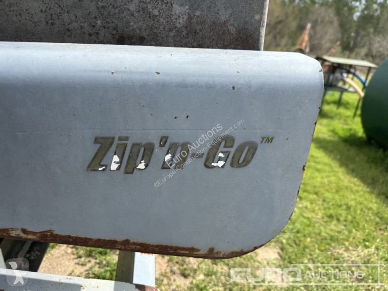 Echipamente pentru lucrari rutiere  AZ-480