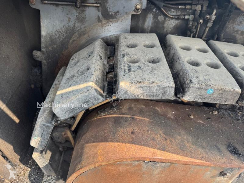 Obras públicas rodoviárias Vögele  Super 1800