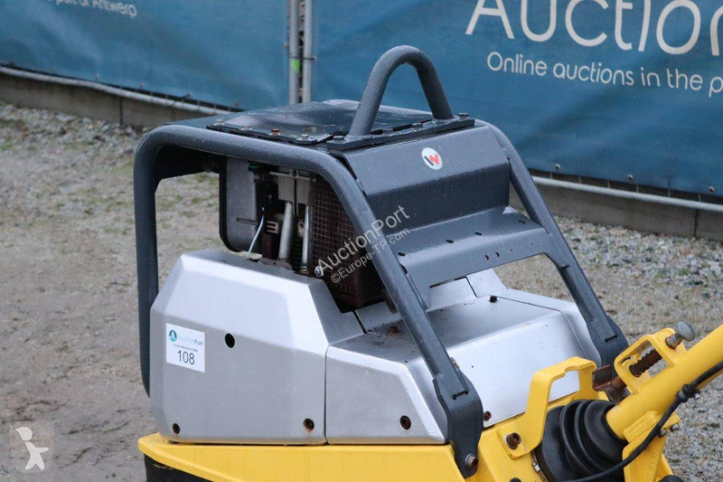 Echipamente pentru lucrari rutiere  DPU 6055