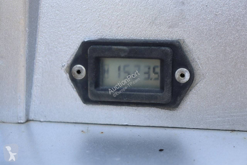 Echipamente pentru lucrari rutiere  DPU5545