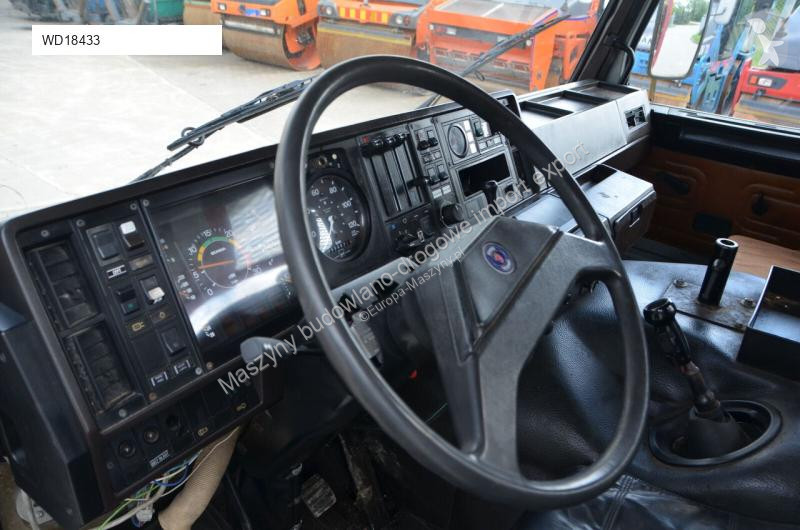 Дорожно-строительная техника Scania SAVALCO...
