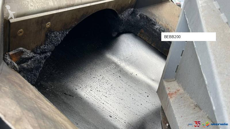 Cestné staviteľstvo Vögele MT 3000-3i Offset...