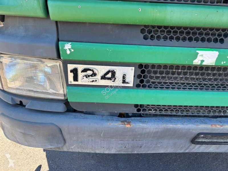 Дорожно-строительная техника Scania 124L