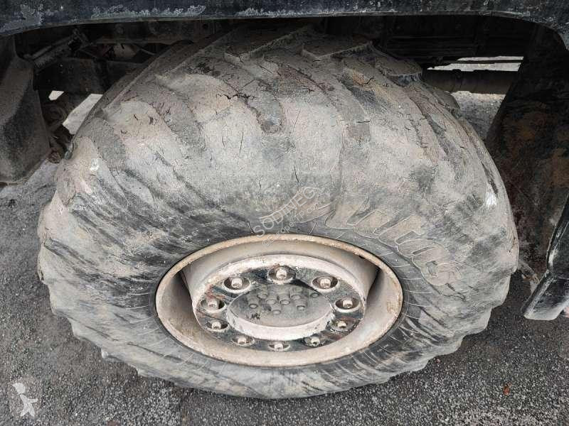 أشغال طرقية Mercedes  UNIMOG U500