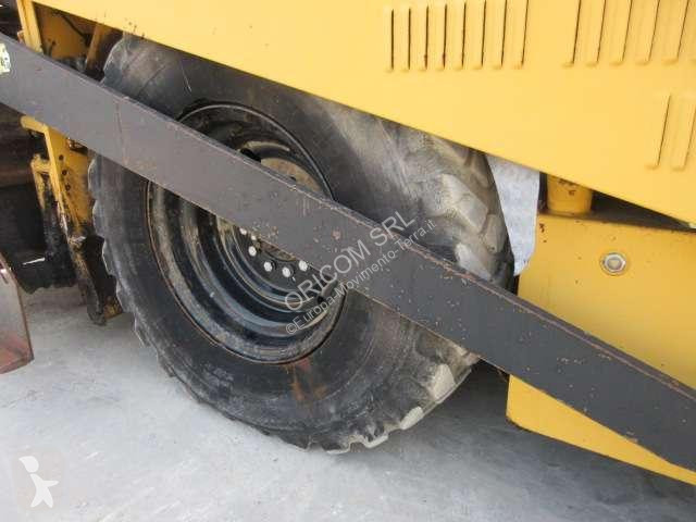 Útmunkagépek Caterpillar AP-600