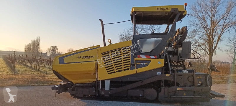 Obras públicas rodoviárias Bomag  BF 700 C-2...