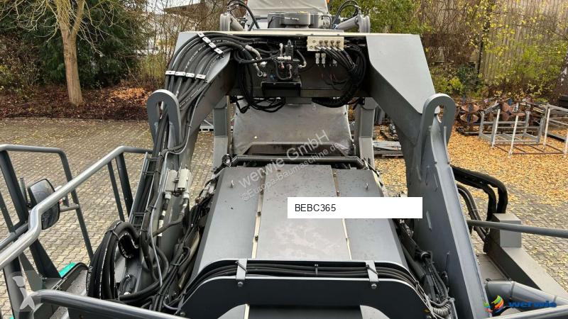 أشغال طرقية Vögele MT 3000-3i Offset
