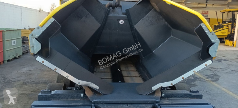 Silniční práce Bomag  BF 600 P-2 S500  Stage...