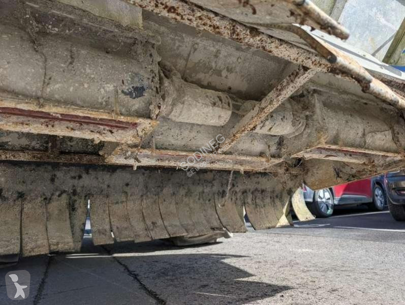 Дорожно-строительная техника Streumaster...