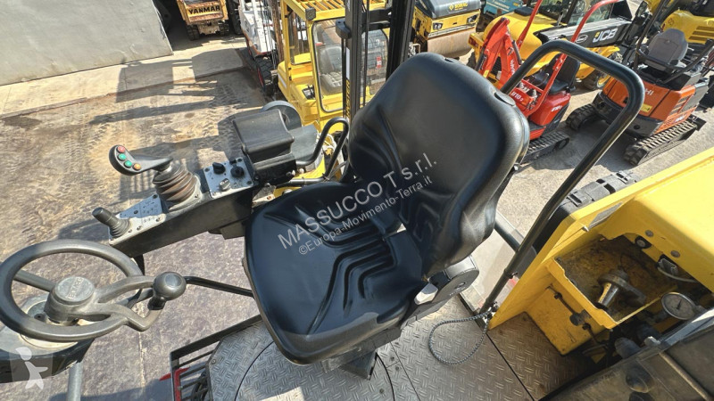 أشغال طرقية Bomag