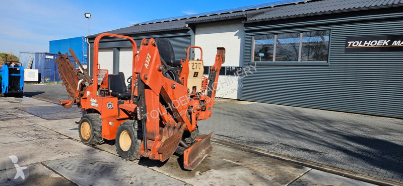 Útmunkagépek  RT 40 sleuven graafmachine