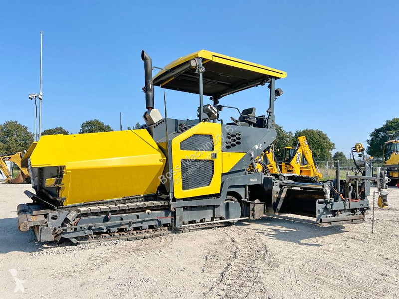 Wegenbouw Volvo 6 Meter Paving Width / Topcon GPS