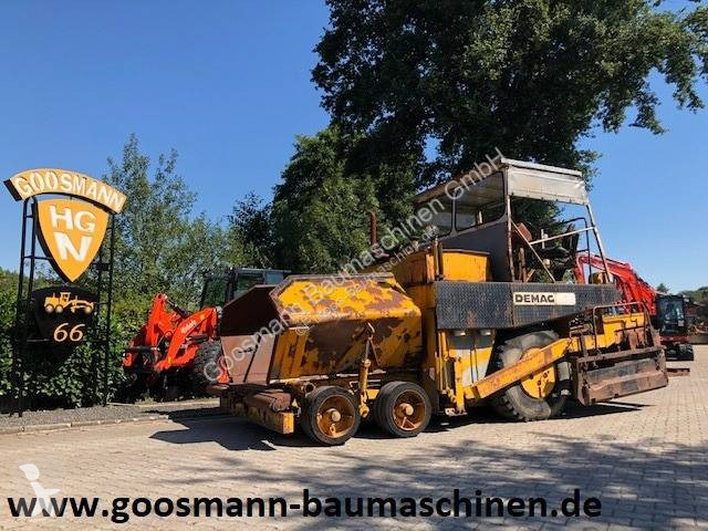 Lavori stradali Demag DF 10