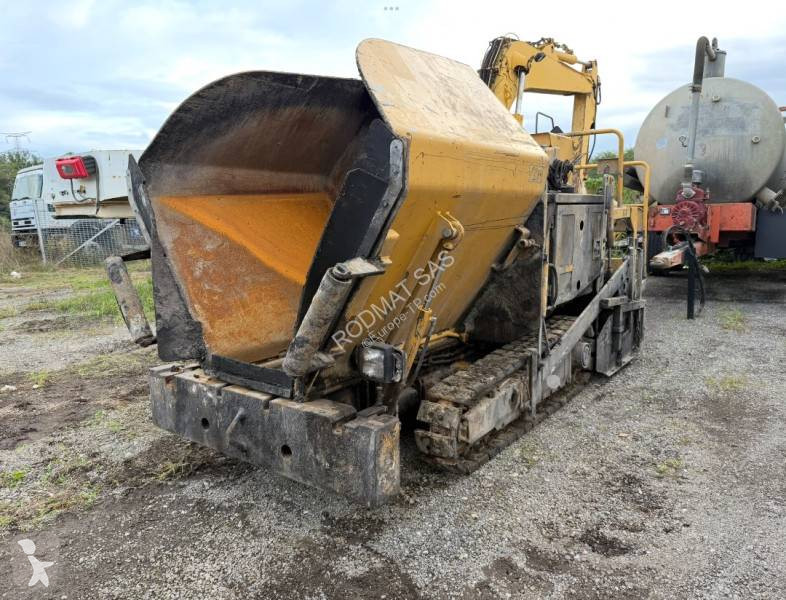 أشغال طرقية Caterpillar BB621E