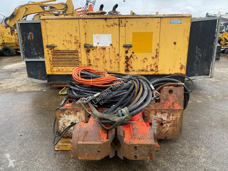 أشغال طرقية PTC 350A powerpack + 15HF1...