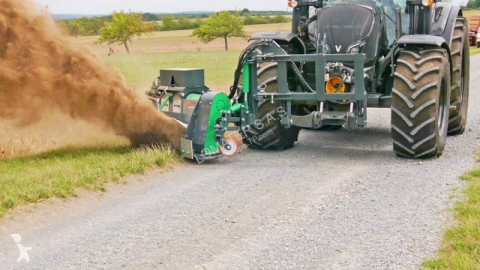 Obras de carretera segadora de arcén PTH Products nueva