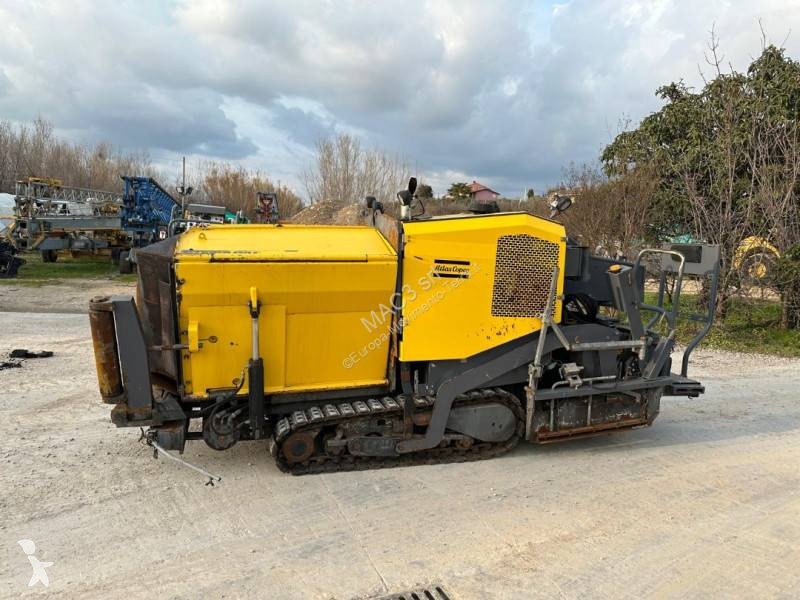 Obras de carretera Dynapac F1200CS