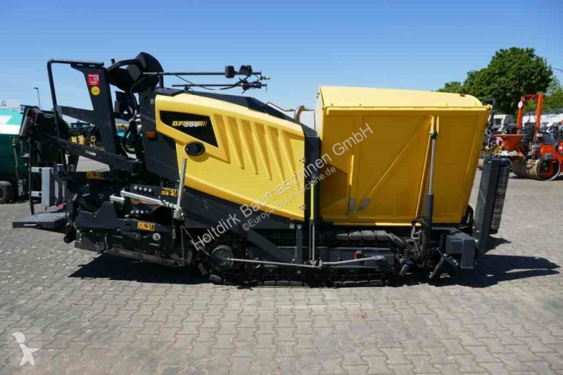 Obras públicas rodoviárias Bomag BF 200 C-2