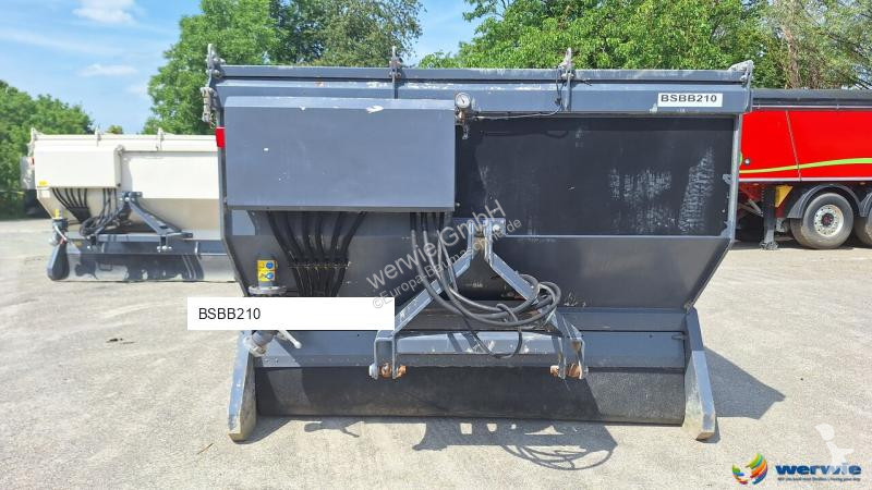 Lavori stradali Streumaster SW 3 FC