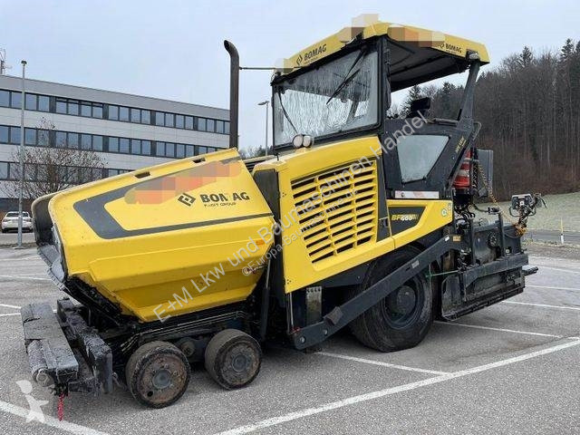 Obras públicas rodoviárias Bomag BF 600 P-2...