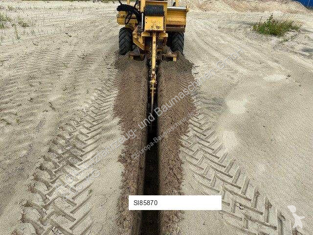 Echipamente pentru lucrari rutiere Vermeer 4WD,...