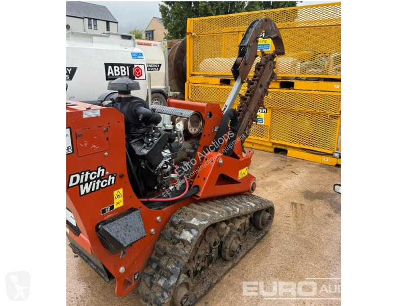 Echipamente pentru lucrari rutiere Ditch-witch...