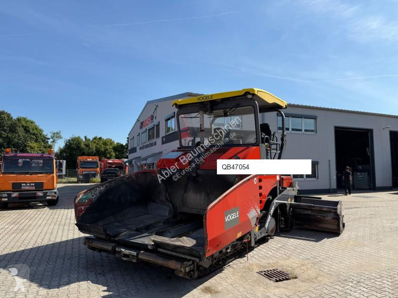 أشغال طرقية Vögele Super 1800-2