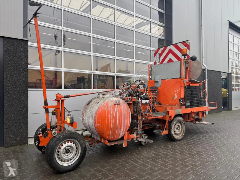 Дорожно-строительная техника Hoffmann H26-1