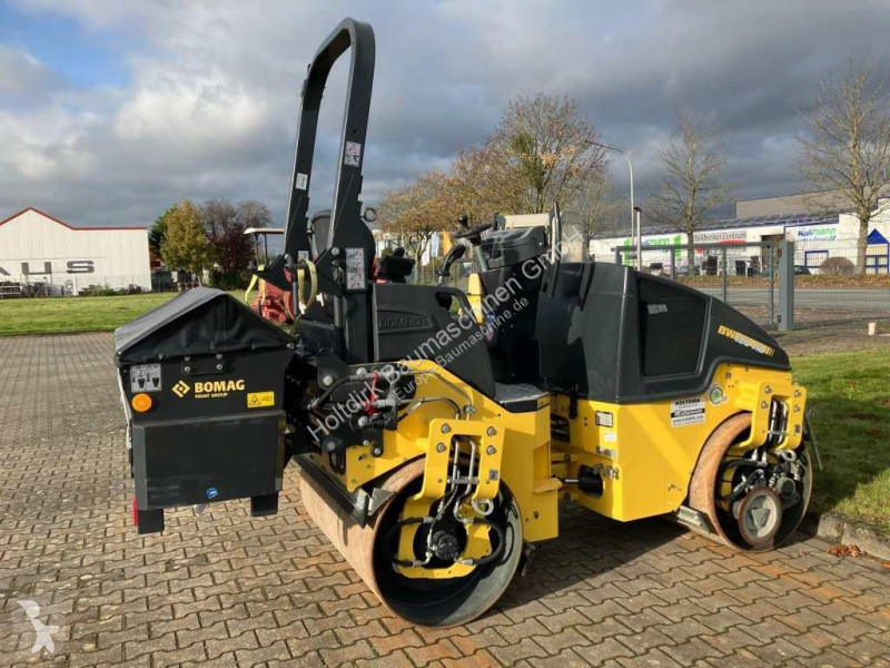 Cestné staviteľstvo Bomag BW 120 AD-5