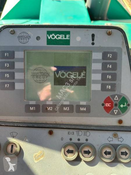 أشغال طرقية Vögele SUPER 1300