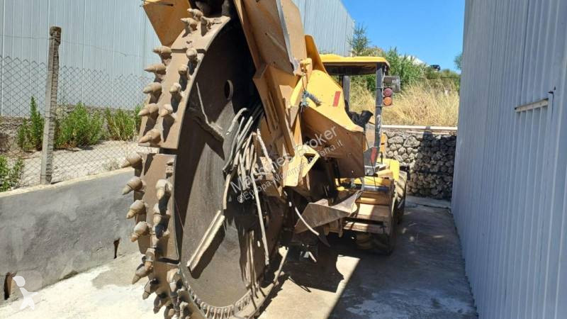 أشغال طرقية Vermeer RTX1250i2
