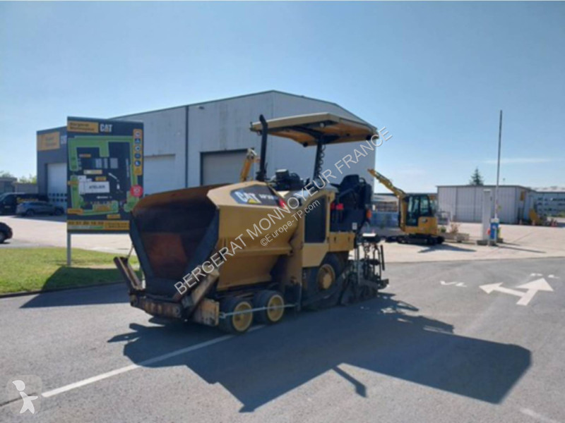 Vejarbejde Caterpillar AP300F