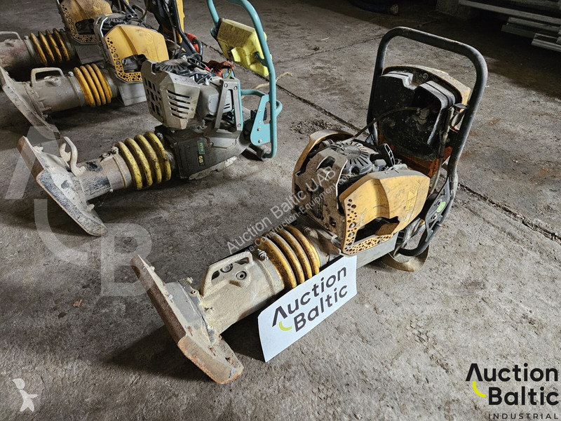 Дорожный каток Bomag BT 65