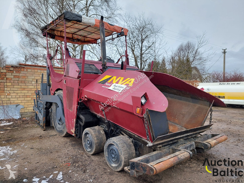 Vejarbejde Demag DF 90 P