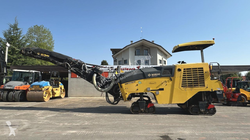 أشغال طرقية Bomag