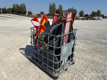 طاحونة نباتات جانبية