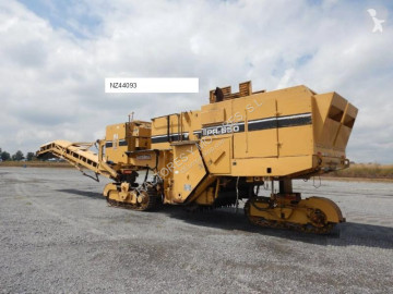 Obras públicas rodoviárias plaina de asfalto Caterpillar