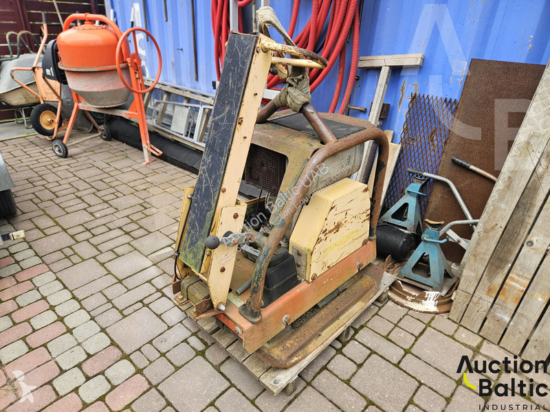Travaux routiers Dynapac LG 500