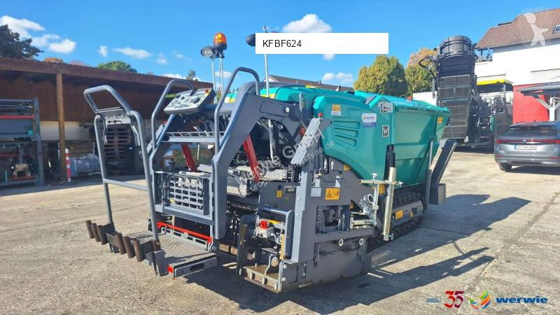 Travaux routiers Vögele SUPER 800i / AB200TV