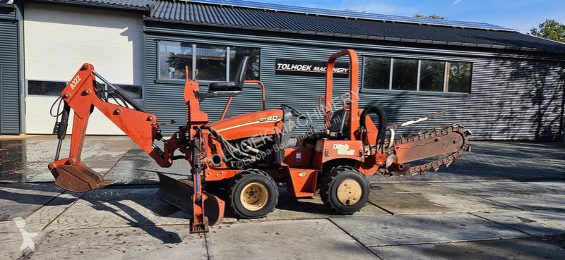 Útmunkagépek  RT 40 sleuven graafmachine