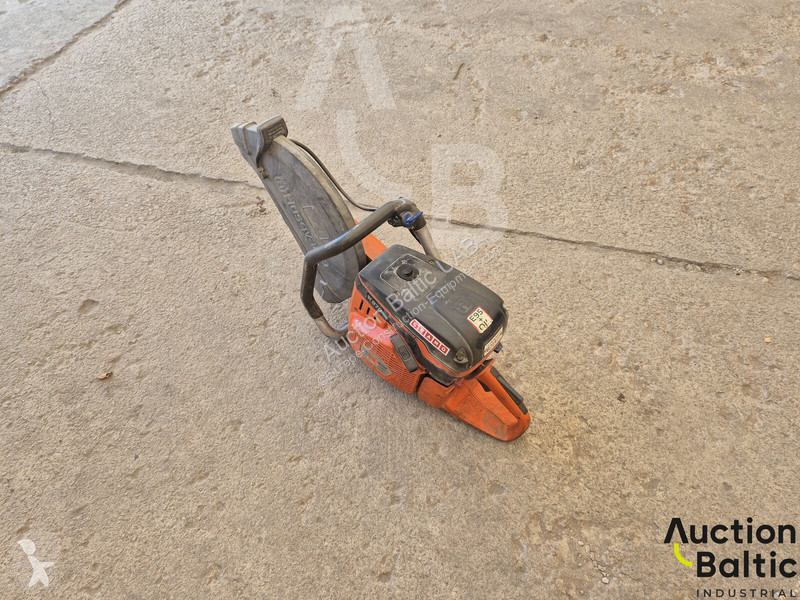 Пътностроителна техника Husqvarna K970