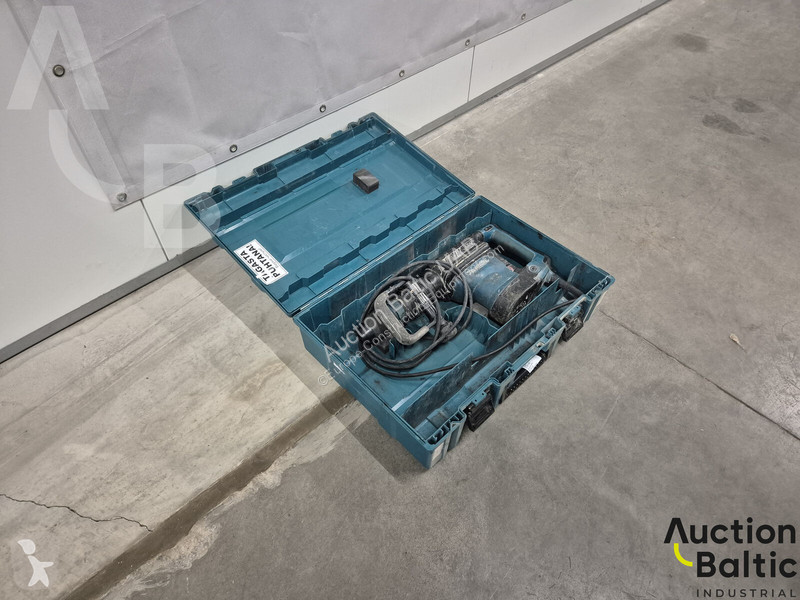 Echipamente pentru lucrari rutiere Makita HM1111C