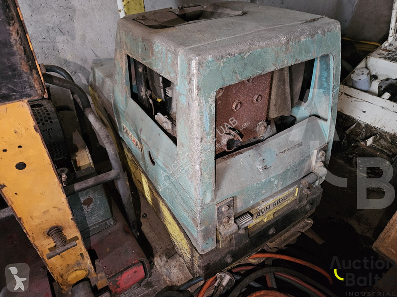 Wegenbouw Ammann AVH 6030