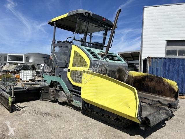أشغال طرقية Ammann 700-3