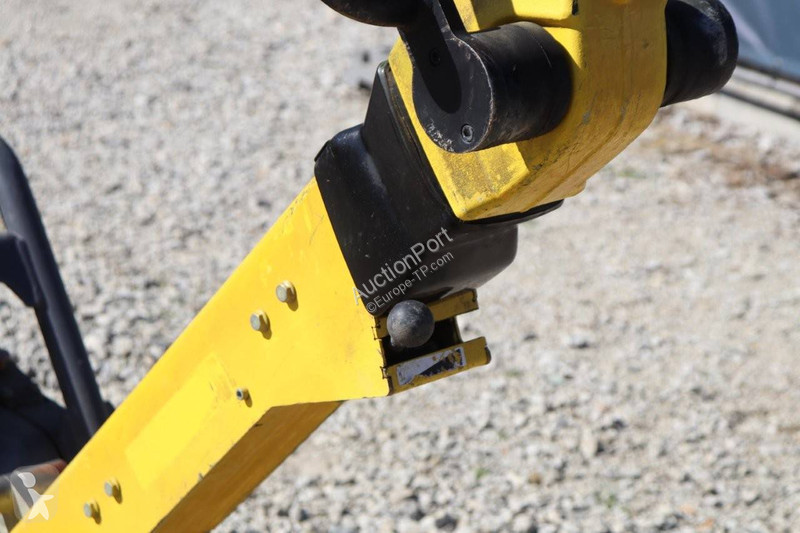 Echipamente pentru lucrari rutiere  DPU 5545